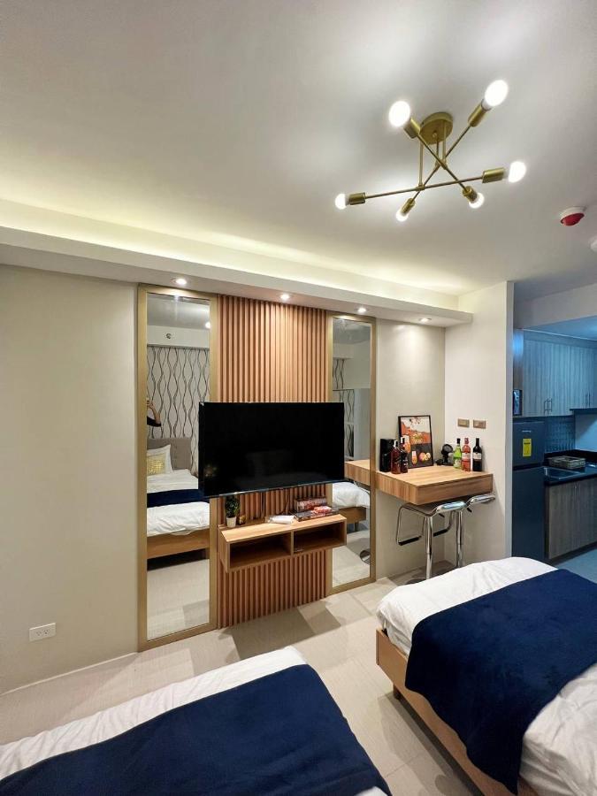 M&M Condostay At Shore 2 Residences Tower 2 Pasay City Манила Екстериор снимка